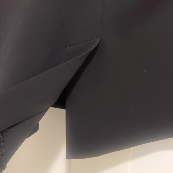 DKNY front closure black skirt - Picture 3 of 8